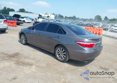 2017 Toyota Camry Xle V6 z USA, uszkodzony, nr VIN 4T1BK1FK3HU584363